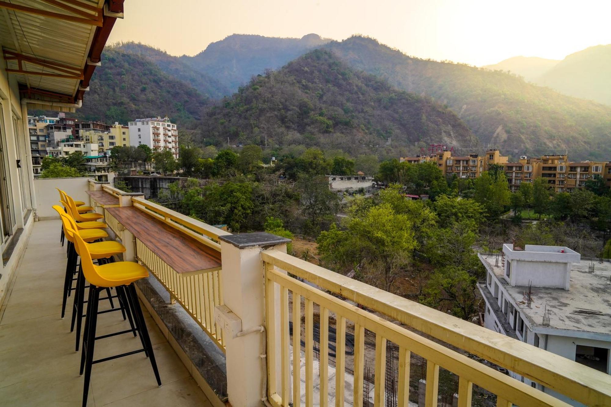 Hide-In Rishikesh, Laxman Jhula Hostel Kültér fotó